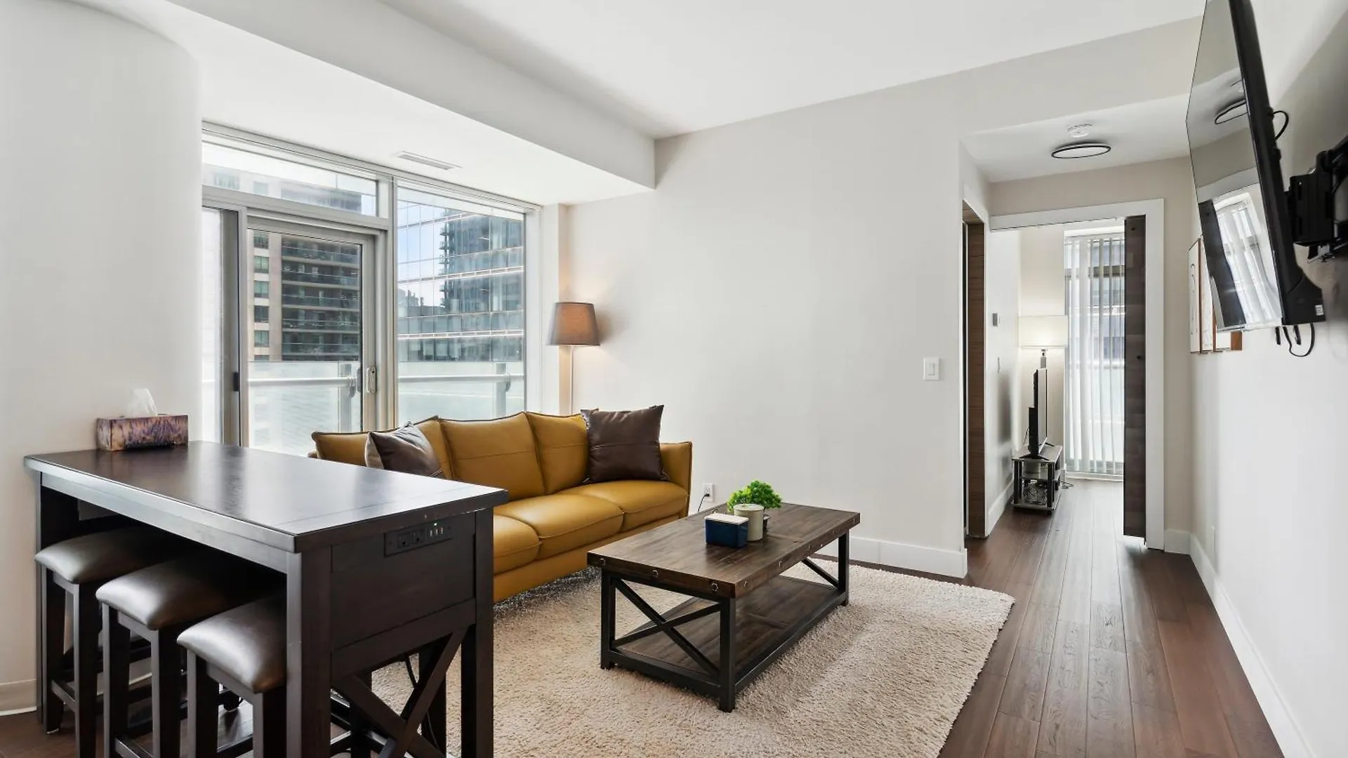 2Bd Modern Condo Steps From The Cn Tower Toronto